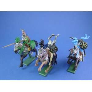  Britains Deetail Toy Soldiers Mounted Saracens 3 Piece Set 