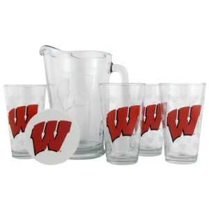  Wisconsin Badgers Pint Glasses and Pitcher Set  Wisconsin 