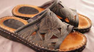 Minnetonka Blue Sandals 7 Womens Shoes  