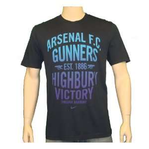  Nike Mens Arsenal Soccer/Futbol S/S T Shirt Navy L: Sports 