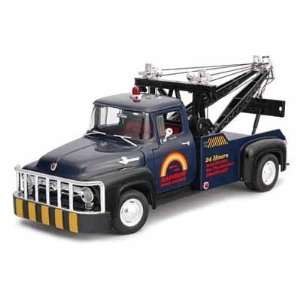  1956 Ford F 100 Tow Truck Wrecker 1/18 Blue Toys & Games