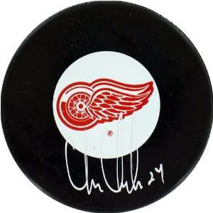  Chris Chelios Red Wings Puck