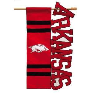  Arkansas Razorbacks 28 x 44 Applique Flag Sports 