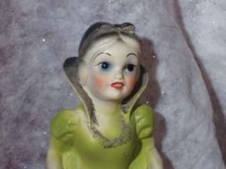 VINTAGE CARNIVAL CHALKWARE SNOW WHITE GIRL 14 TALL GOOD PIECE  
