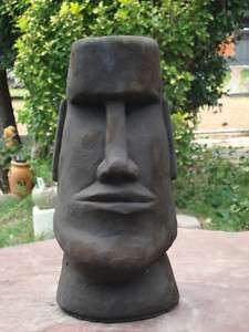 AMERICAN~MODERN MAN RAPA NUI EASTER ISLAND HEAD CONCRETE/CEMENT GARDEN 