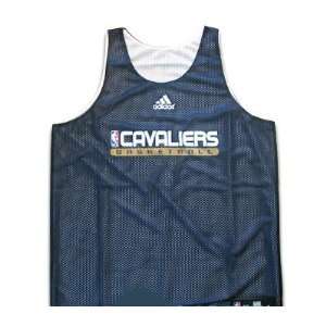   Cavaliers Reversible Practice/warm up NBA Jersey Navy Blue Size M