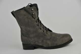 WANTED WOMENS COMBAT STYLE BOOTS LACE UP VERY CHIC SIZE 7.5 NIB GRAY 
