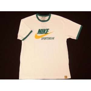 Nike Sportswear Crew Neck Short Sleeve Shirt  Sports 