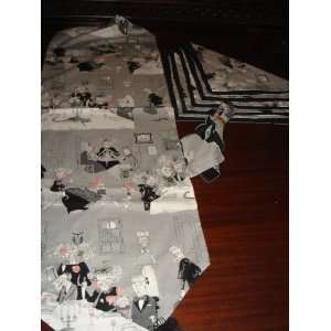  A Ghastly Night Halloween Party Table Runner and Napkins 
