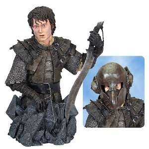  Lord Of The Rings Frodo In Orc Armor Bust Toys & Games