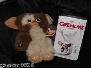 Gremlins GIZMO Plush 1984 Applause + VHS in Clamshell  
