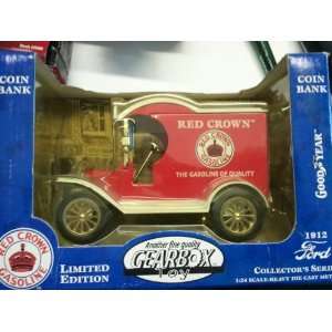   24 SCALE 1912 FORD DIE CAST COIN BANK RED CROWN: Toys & Games