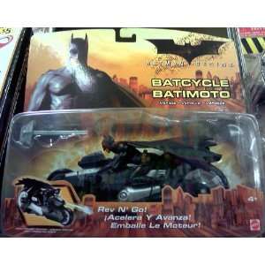  Batman Begins Batcycle and Batman Figure Toys & Games