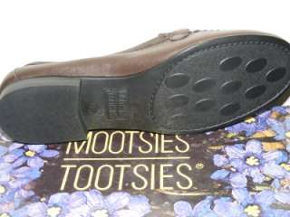 New MOOTSIES TOOTSIES Brown w/silver Leather loafers 8  