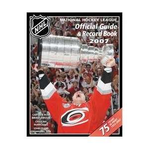  Dan Diamond NHL 2007 Guide and Record Book: Sports 