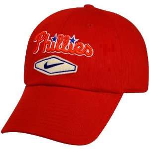   : Nike Philadelphia Phillies Red Practice III Hat: Sports & Outdoors