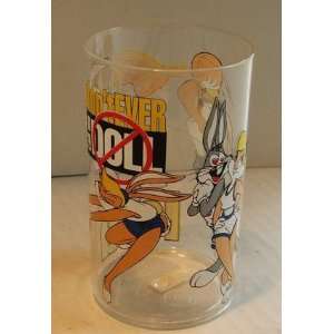 Space Jam Looney Tunes Bugs and Bunny Bunny Plastic Cup 