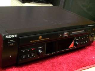 Sony MXD D3 CD PLAYER/minidisc RECORDER COMBO  