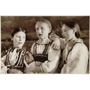  1953 Slovakian Girls Costume Folk Kroje Liptov Slovakia 