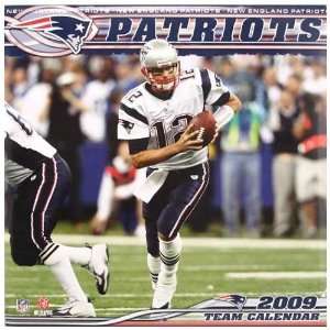  New England Patriots 2009 Team Calendar: Sports & Outdoors