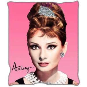  Audrey Hepburn Signature Starlet Movie Fleece Throw 