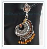 Fashion Black Crystals Meniscus Acrylic Planet Style Pendant Necklace 
