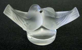 LALIQUE KISSING DOVES LOVEBIRDS FIGURINE/PAPERWEIGHT  