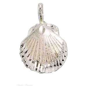  Sterling Silver Small Scallop Sea Shell Pendant: Jewelry