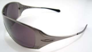 New Oakley Womens Sunglasses Dart Black Chrome Warm Grey 05 664  