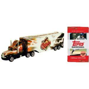  MLB 187 Scale Tractor Trailer   Baltimore Orioles with 10 