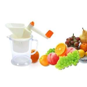 Wholesale and Retail.the Tilting Hand Movement Juicer,multi function 