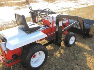 Gravely Riding Tractor Bucket Loader, Mower Deck, Onan Engine, Hydro 