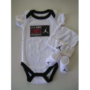  Nike Jordan Baby 0 6 Months Lap/Shoulder Bodysuits,Booties 