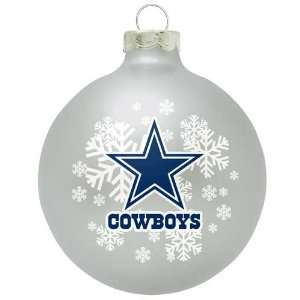 Dallas Cowboys Small Painted Round Christmas Tree Ornament:  