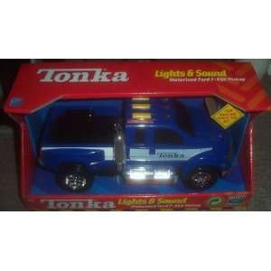   Tonka Lights and Sounds Motorized Blue Ford F 650 Pickup Toys & Games