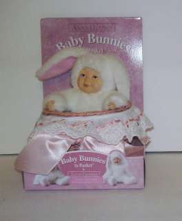 NEW 1999 ANNE GEDDES BABY BUNNIES IN BASKET DOLL   VERY CUTE BUNNY FOR 