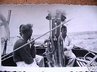 Orig.Foto Matrosen Kriegsmarine Beiboot Barkasse WW2  