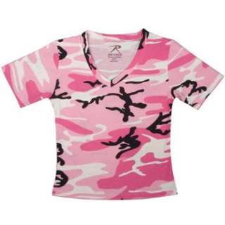 Womens Pink Camouflage V Neck T Shirt  Bekleidung