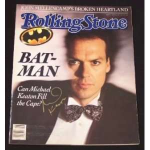 Michael Keaton Batman   Beaitiful Hand Signed Autographed Magazine 06 