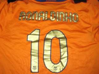   Barcelona FCB UNICEF Nike FIT DRY Ronaldinho Adult L/S Soccer Jersey