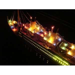 Titanic Wooden Model Cruise Ship w/ Flashing Light 40 Already Built 
